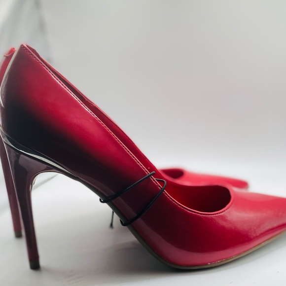 New Marc Fisher women's Red stiletto 4 inch pointed hill (155) - Picture 8 of 8